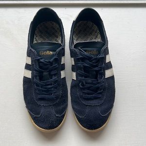Retro Gola trainers